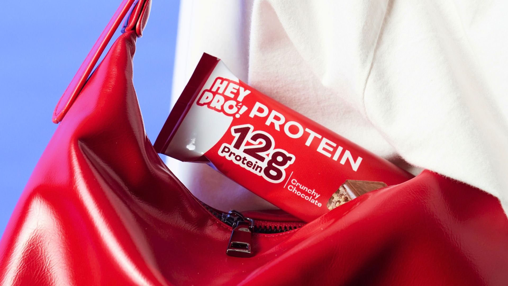 protein bars in purse